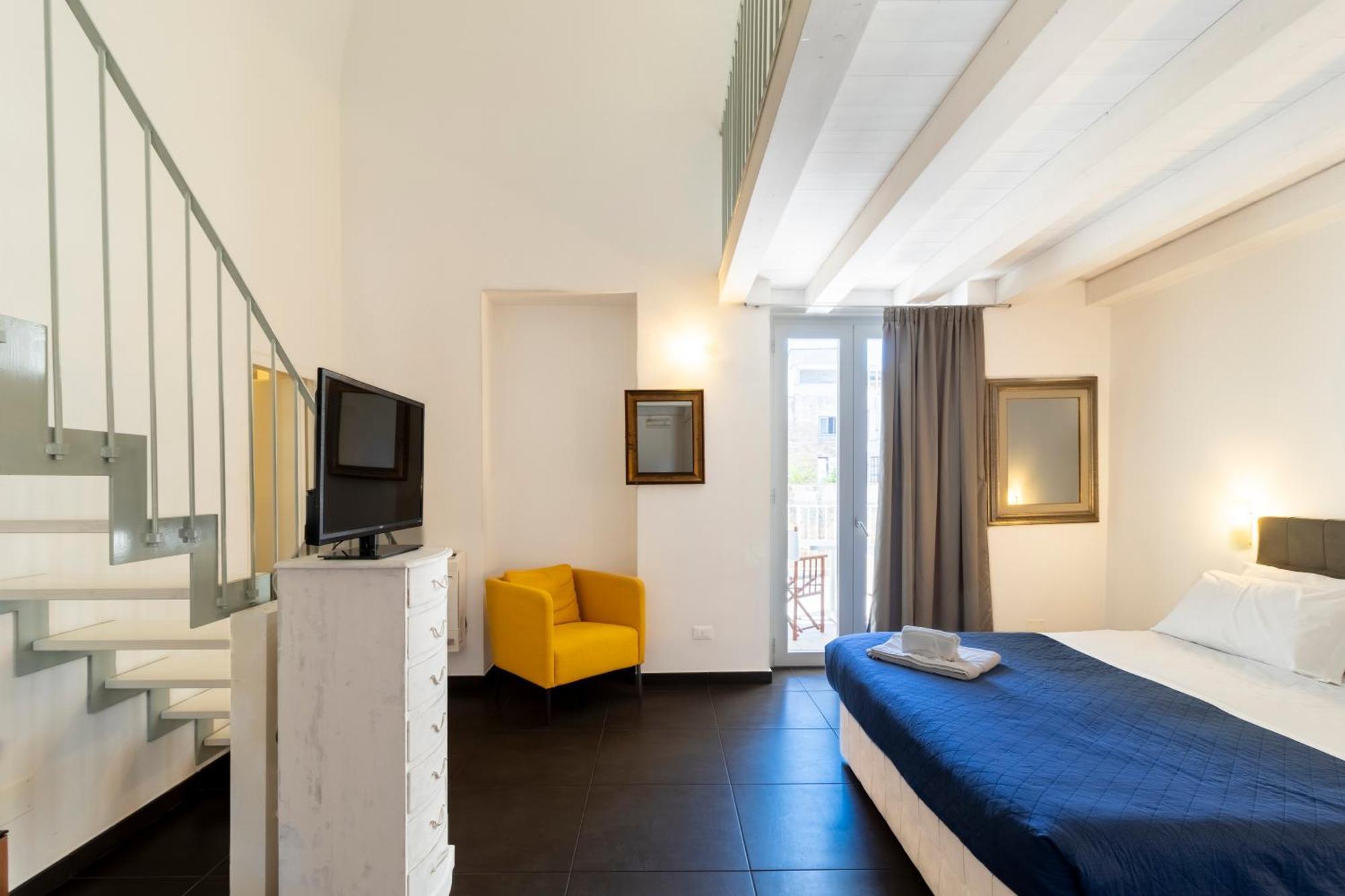 Palazzo Cavour Bed & Breakfast Lecce Bagian luar foto