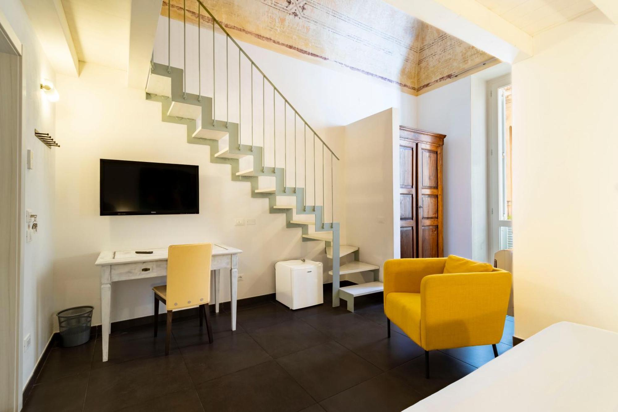 Palazzo Cavour Bed & Breakfast Lecce Bagian luar foto